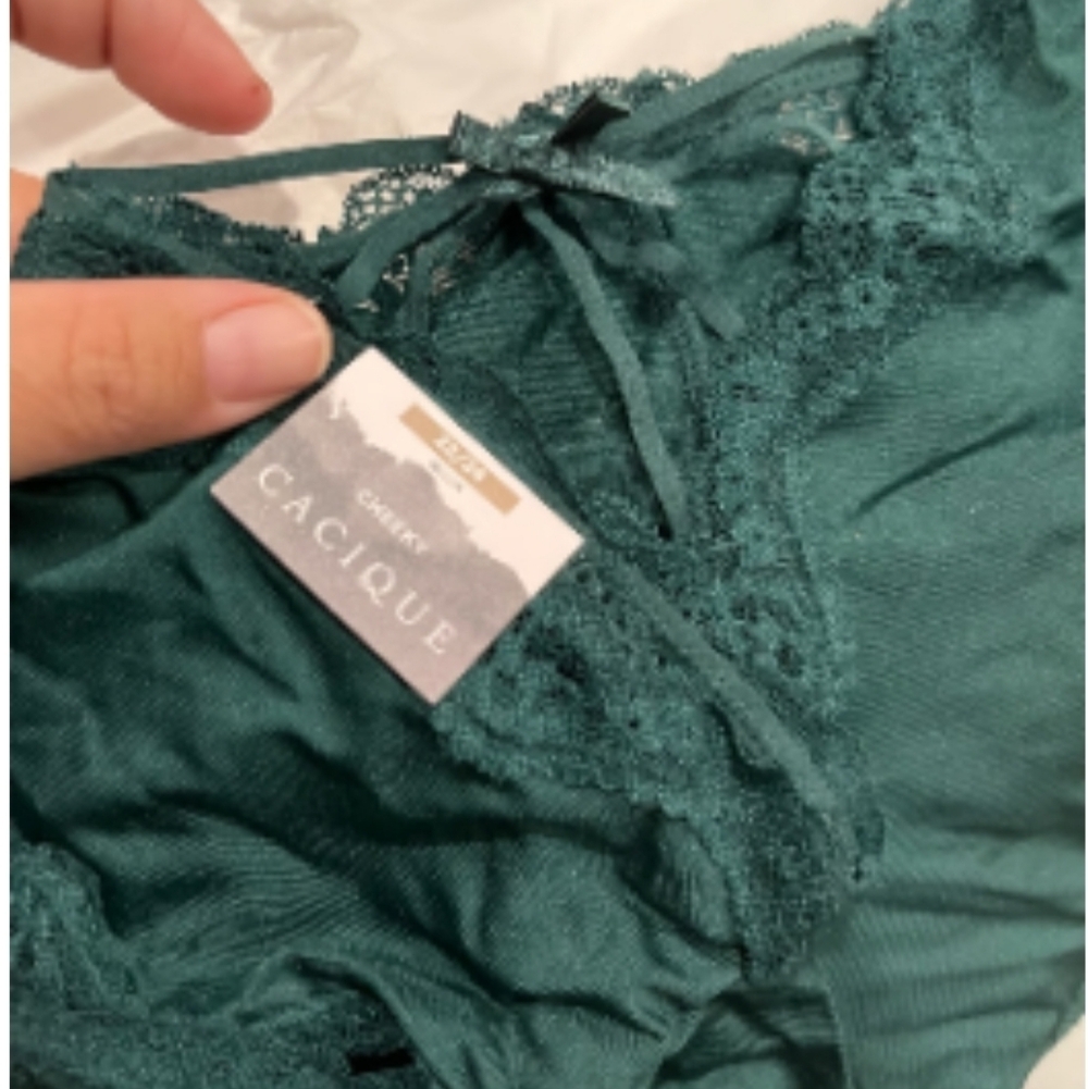 Cacique Forest Green Lace Boost Balconette Bra with Matching Strappy Hipsters - Picture 10 of 11
